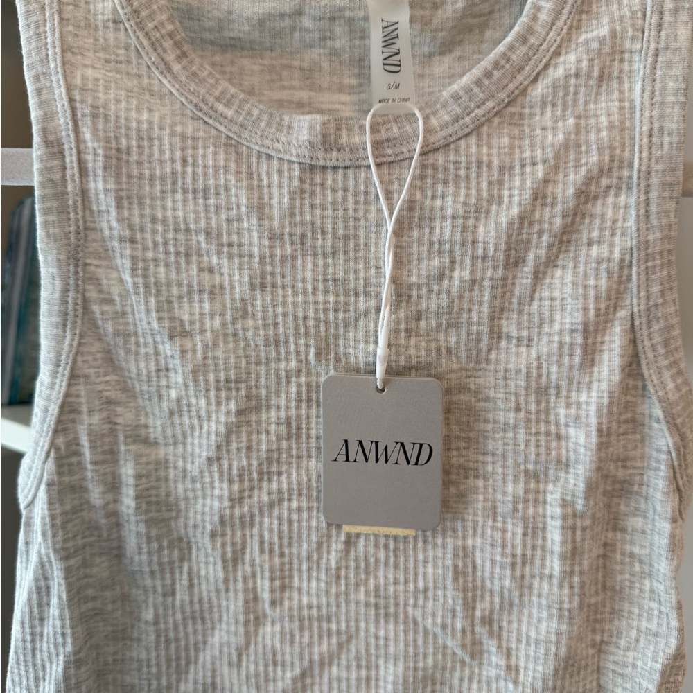 NWT Light Gray Ribbed Tank Top - Picture 3 of 9